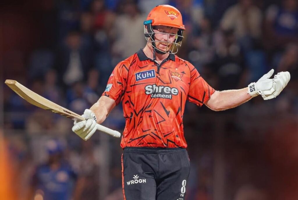 Sunrisers Hyderabad Stun Mumbai Indians in Run-Fest After Chasing 244.! klassen